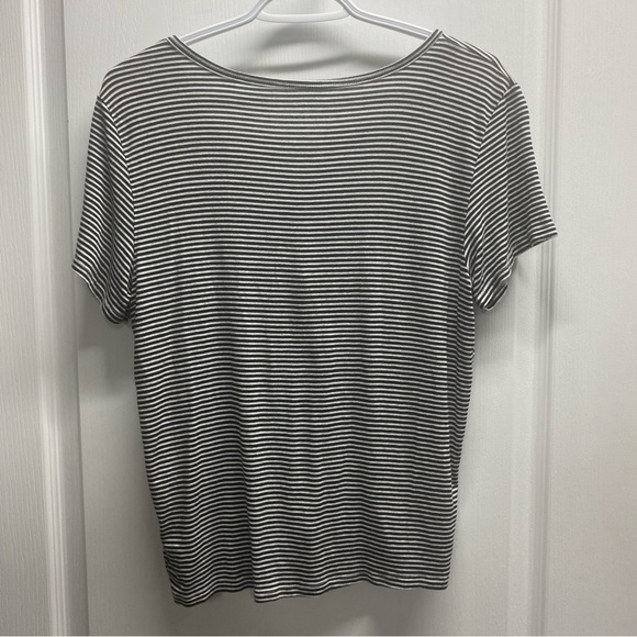 Striped Tee - Picture 2 of 3